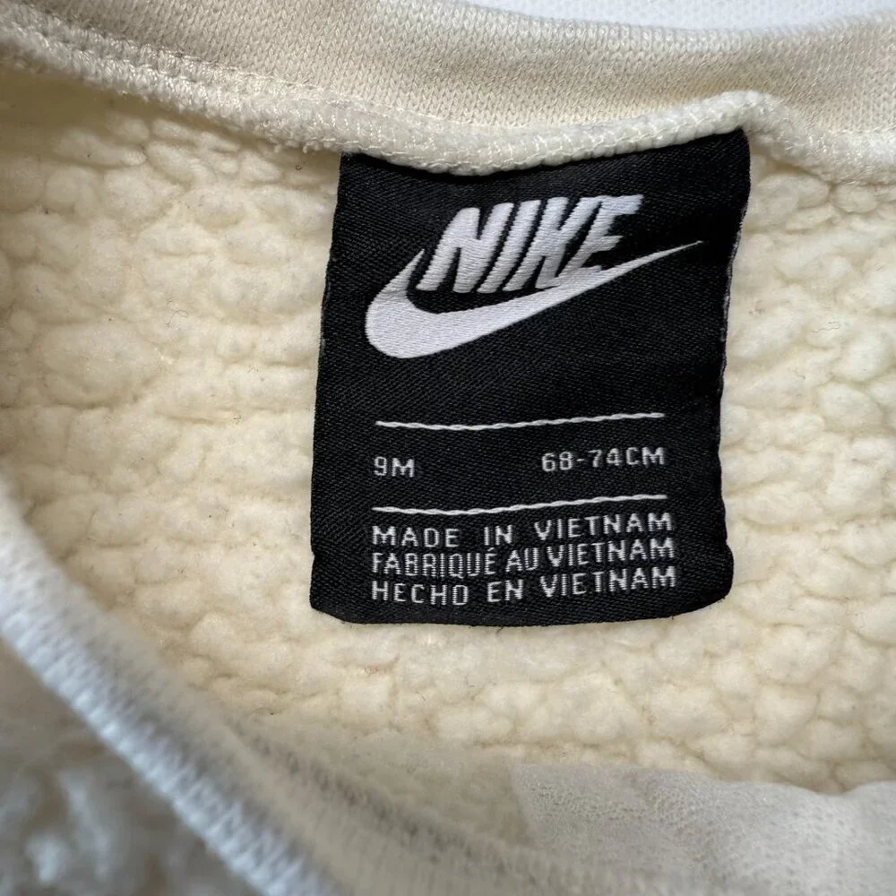 Nike Sherpa Fleece Baby Crewneck Sweatshirt Cream Colored Off White Size 9M - Picture 4 of 10